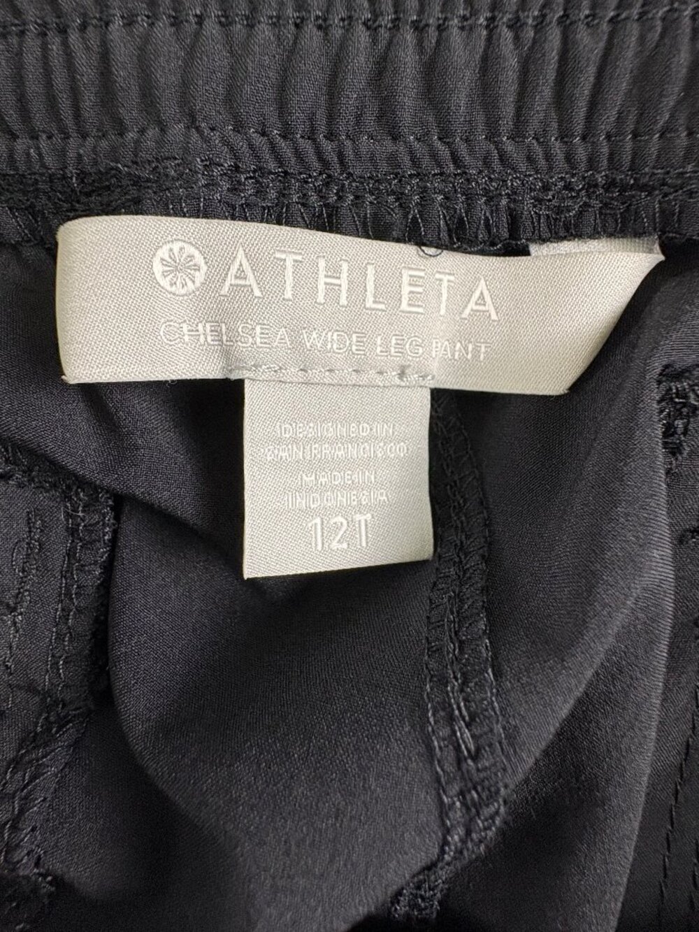 Athleta Chelsea Utility Wide Leg Pants Black 12 Tall NWT Featherweight Stretch - Picture 8 of 11